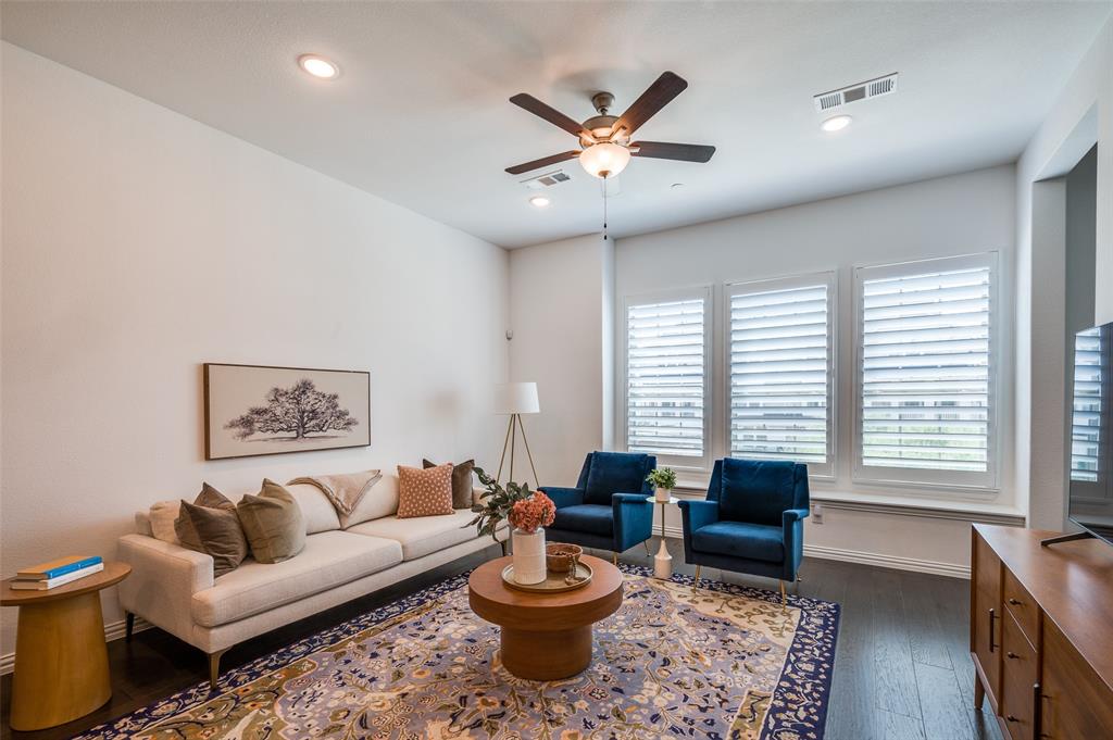 3718 Pelican Rst Way Arlington, TX 76005 - Photo 14 of 40 a living room with furniture and a window