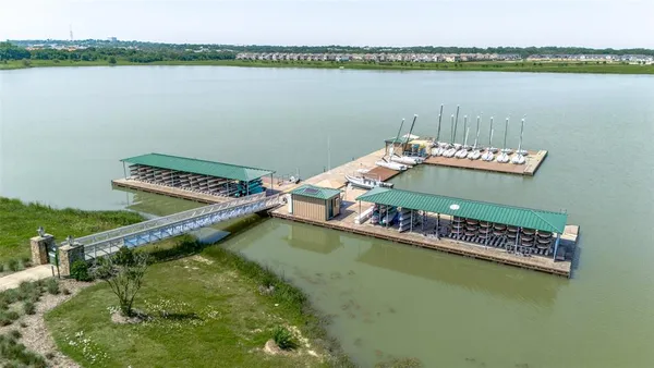 $500,000 | 3718 Pelican Rst Way, Arlington, TX 76005