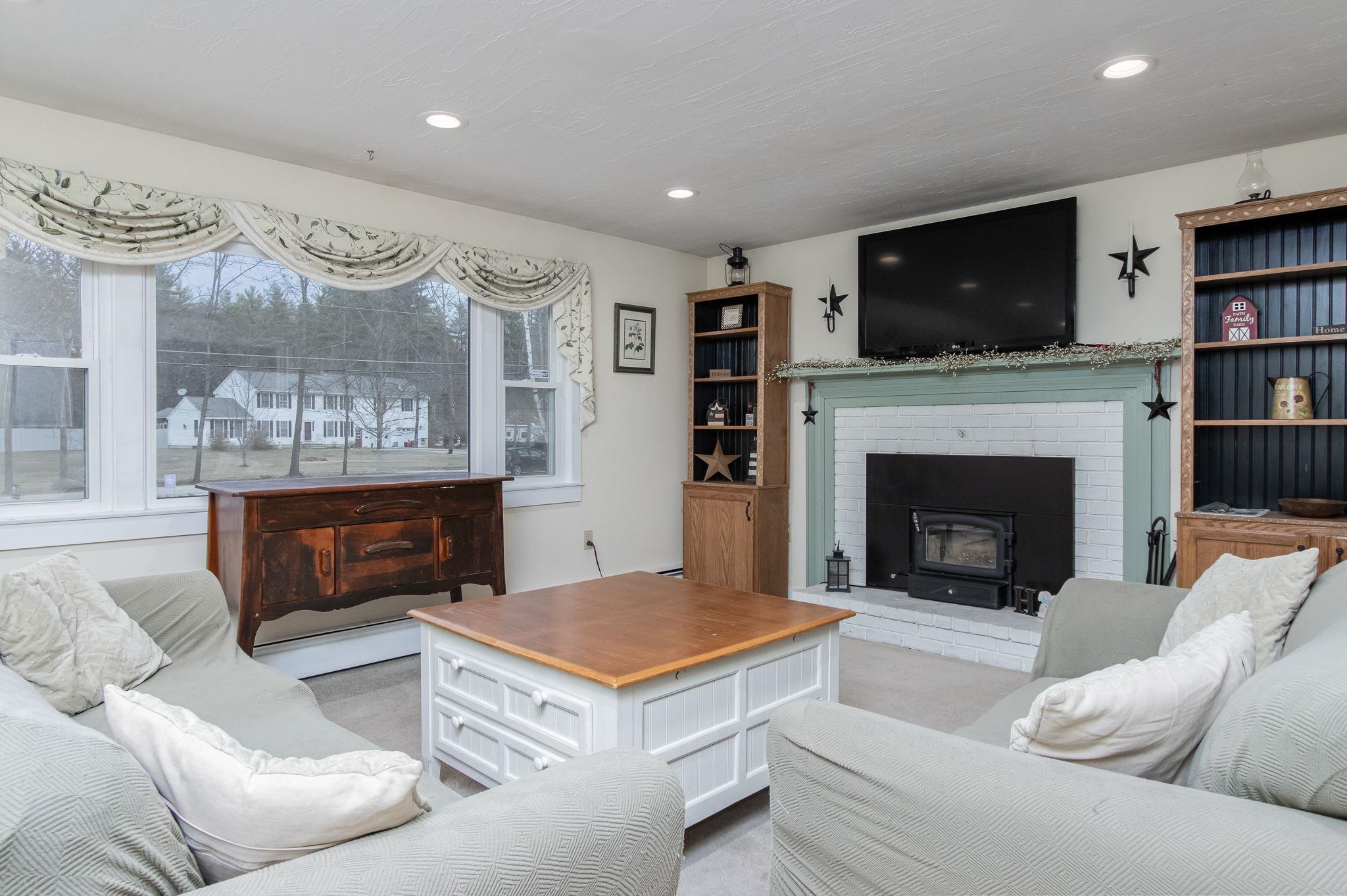21 Hooksett Turnpike Bow, NH 03304 - Photo 16 of 48