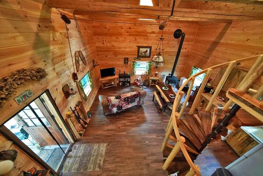 195 Dagget Road Houlton, ME 04730 - Photo 33 of 54 off-grid-living-space