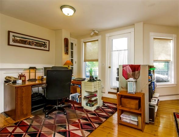 131 Charlesbank Road Newton, MA 02458 - Photo 13 of 29 Gallery Image 13