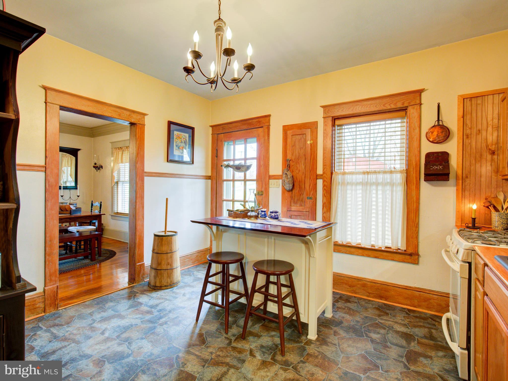 141 Green Spring Road Winchester, VA 22603 - Photo 23 of 30 Kitchen