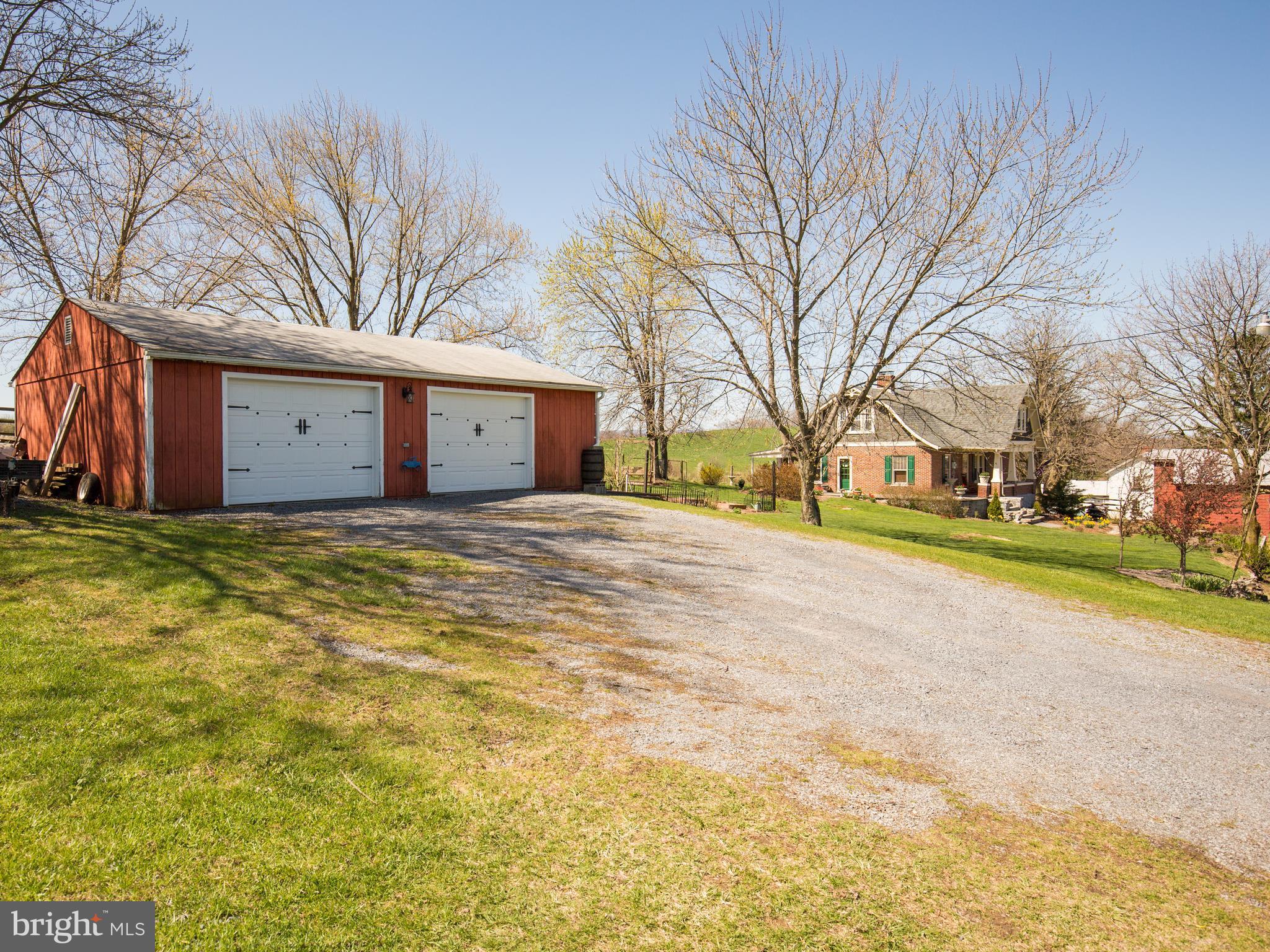 141 Green Spring Road Winchester, VA 22603 - Photo 4 of 30 Detached 2 Car Garage~w/Electric