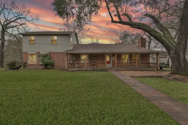 $565,000 | 11080 Donna, Conroe, TX 77306