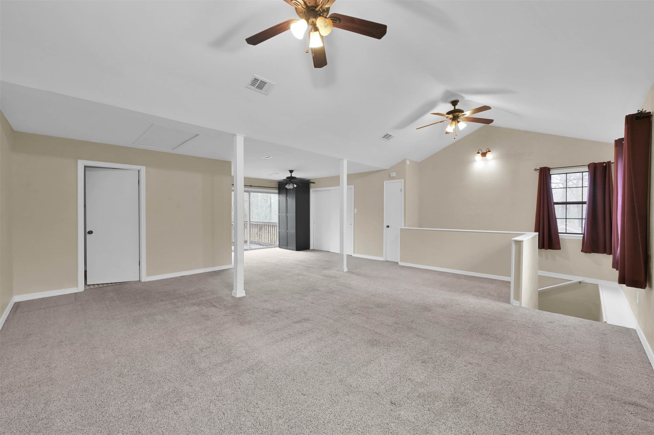 11080 Donna Conroe, TX 77306 - Photo 27 of 50 HUGE upstairs bedroom or game room!