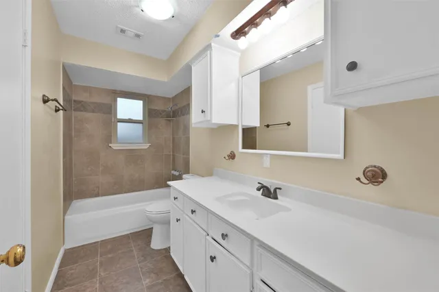 $565,000 | 11080 Donna, Conroe, TX 77306