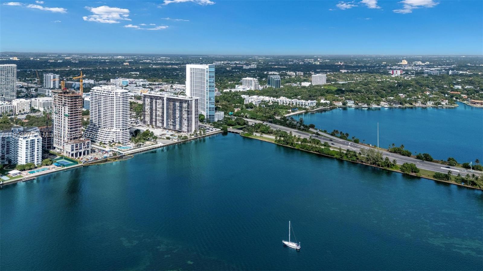 555 Northeast 34th Street, Unit PH3 Miami, FL 33137 - Photo 40 of 51