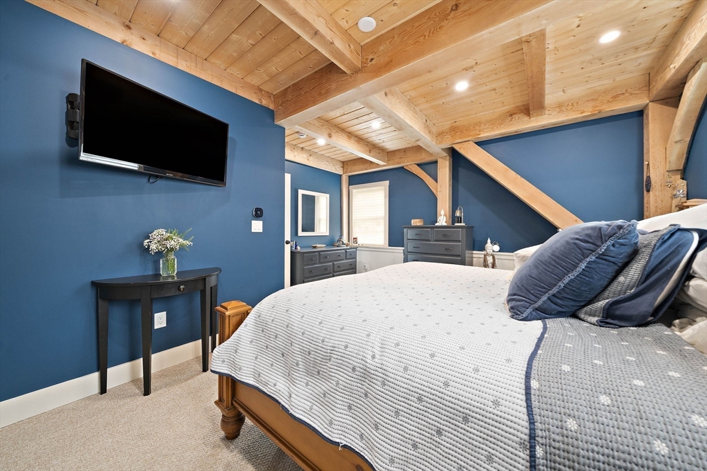 4 Holly Road Marshfield, MA 02050 - Photo 28 of 41