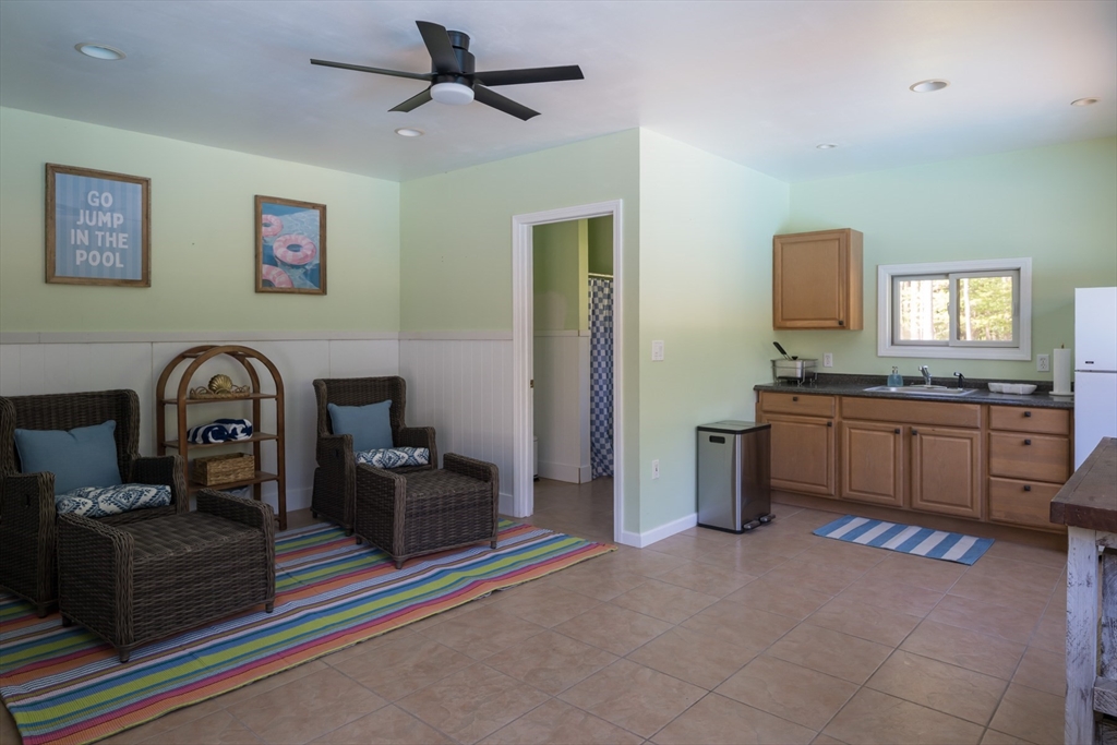 28 Gammons Road Acushnet, MA 02743 - Photo 15 of 42