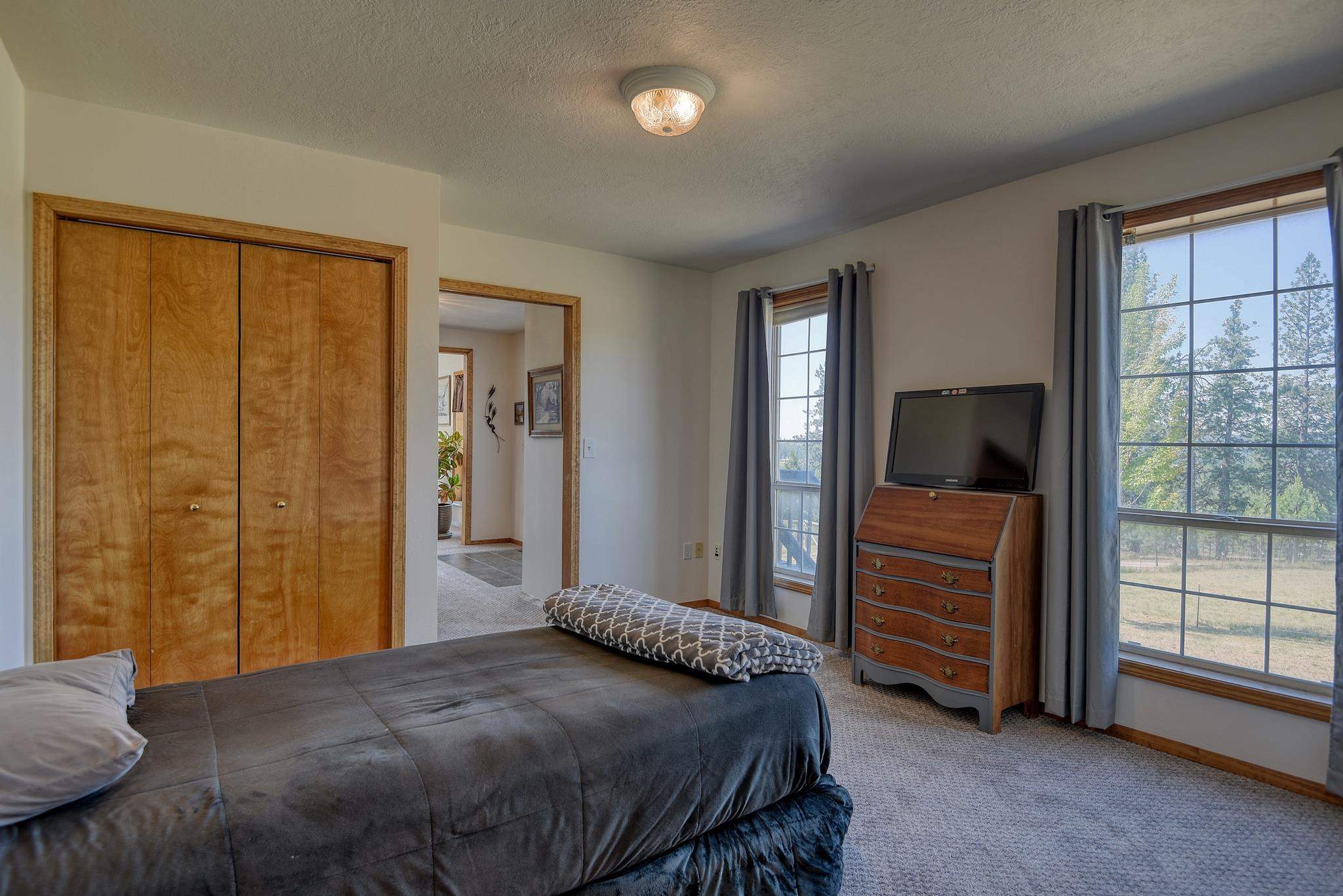 38320 North Madison Road Elk, WA 99009 - Photo 14 of 26