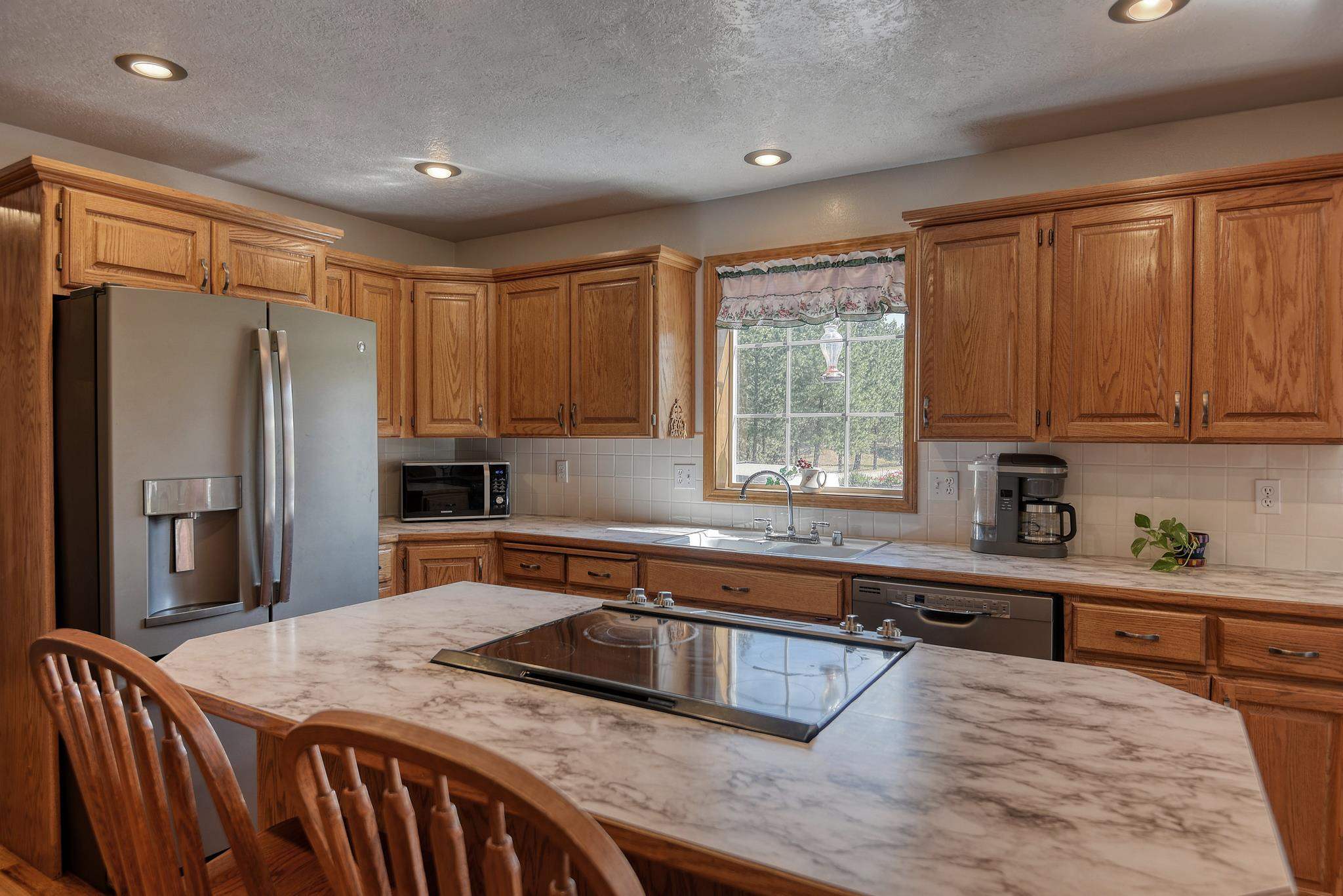 38320 North Madison Road Elk, WA 99009 - Photo 8 of 26