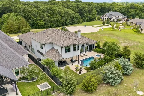 $1,795,000 | 6109 Crystal Cove Court, McKinney, TX 75071