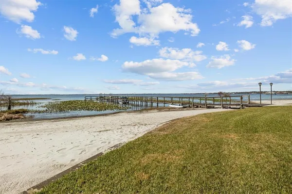 $169,500 | 2131 Lakeview Drive, Unit 904, Sebring, FL 33870