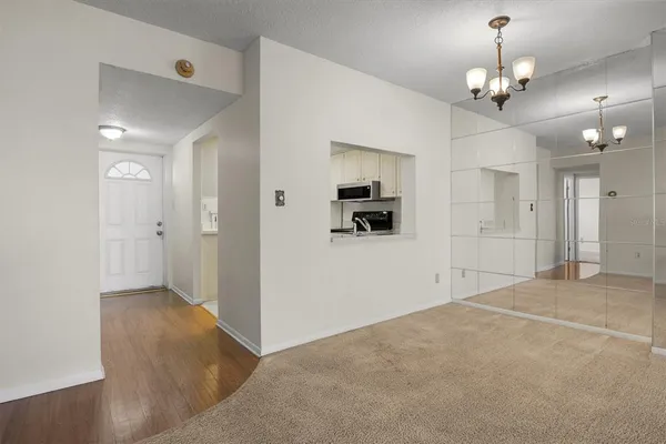 $169,500 | 2131 Lakeview Drive, Unit 904, Sebring, FL 33870