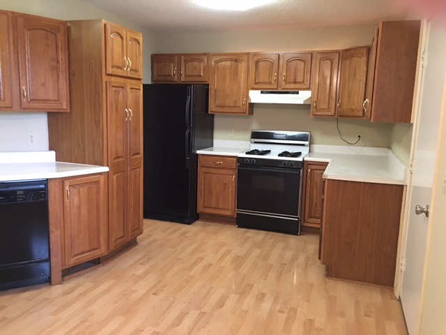 548 Frederick Crossing Roanoke, IN 46783 - Photo 6 of 29