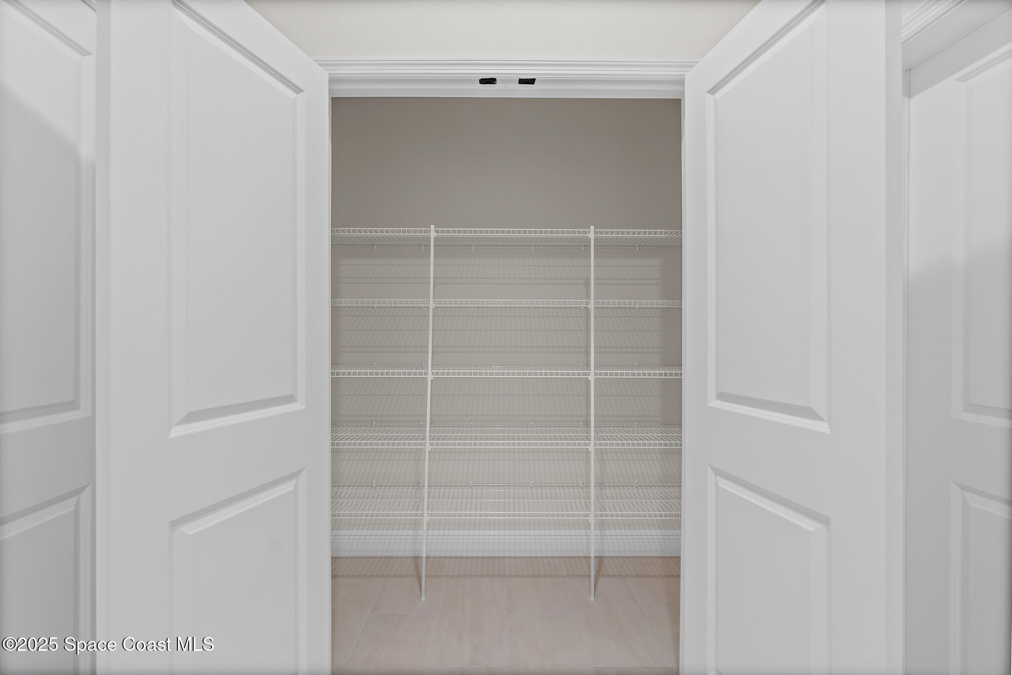 1541 Madison Road Northwest Palm Bay, FL 32907 - Photo 43 of 62 a view of a room