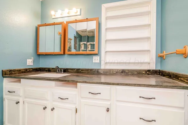 $204,900 | 342 Fritch Drive, Fritch, TX 79036