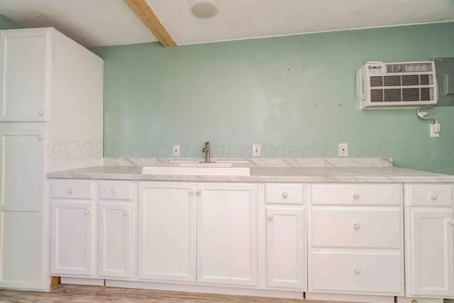 $204,900 | 342 Fritch Drive, Fritch, TX 79036