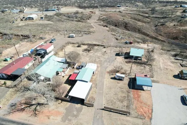 $194,900 | 342 Fritch Drive, Fritch, TX 79036