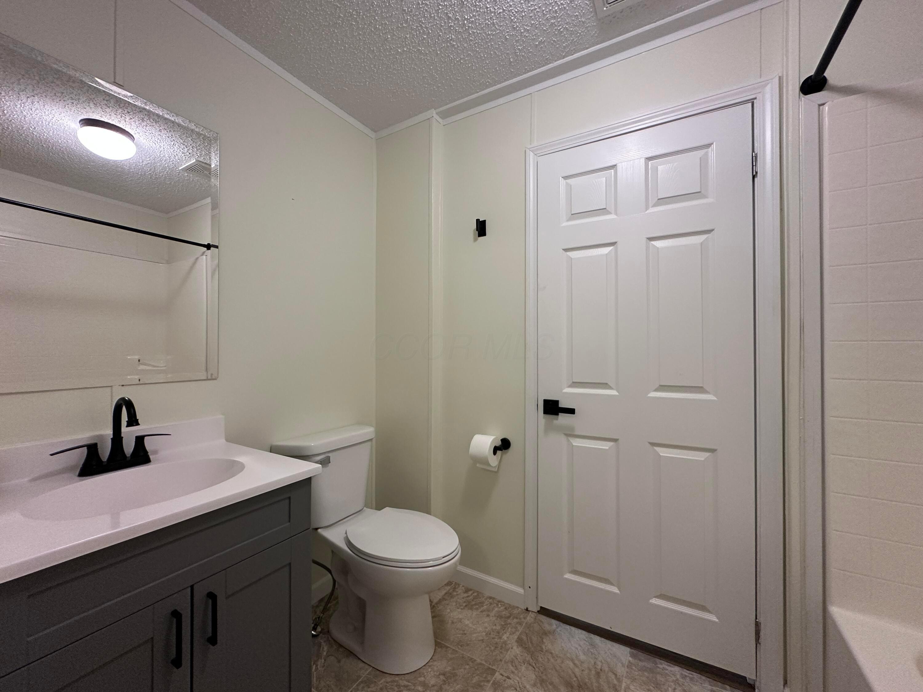 29947 Jackson Road Kingston, OH 45644 - Photo 19 of 33 Hall Bath