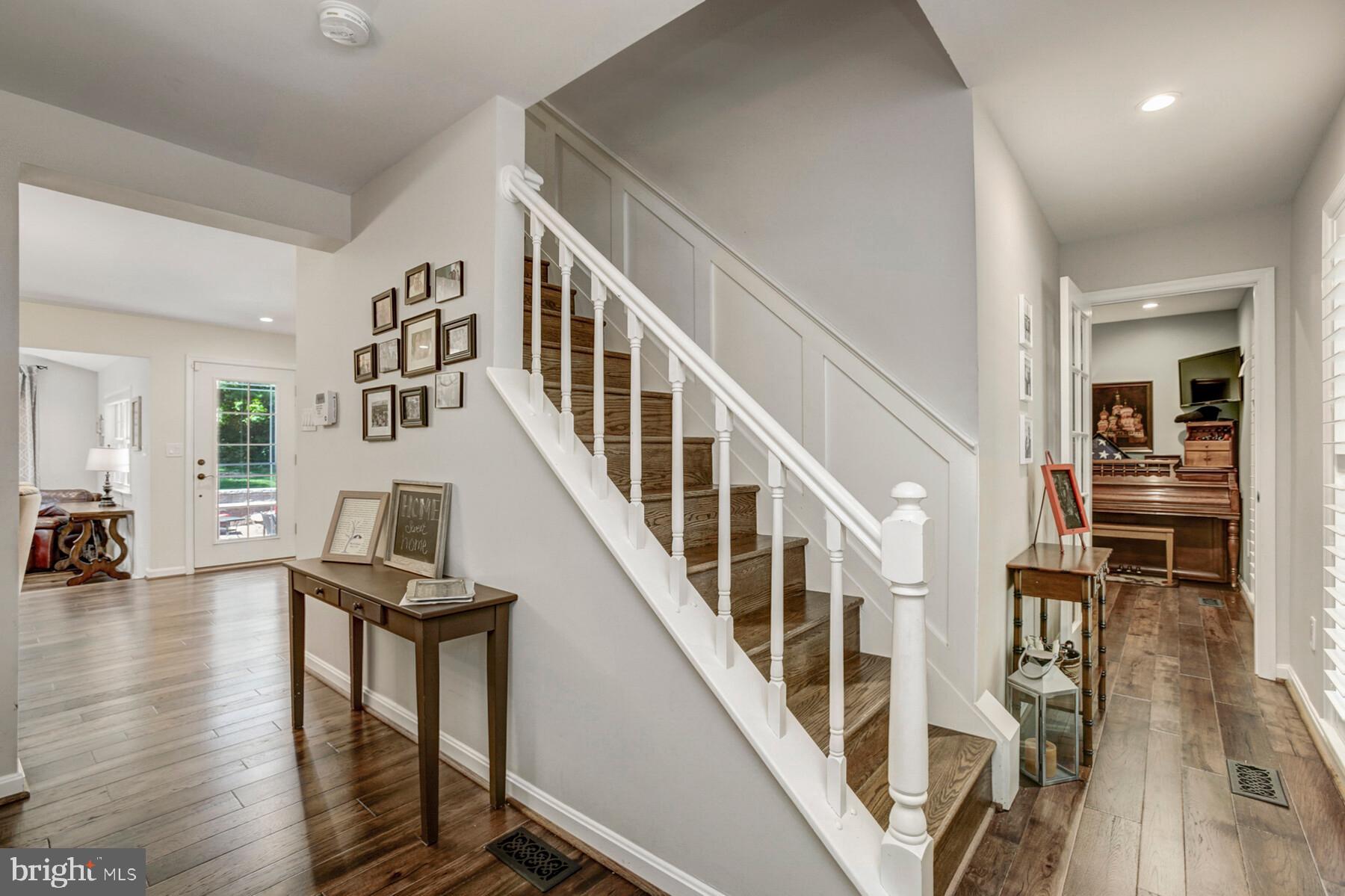 307 Saddle Ridge Road Annapolis, MD 21403 - Photo 4 of 46 a view of entryway and hall with wooden floor