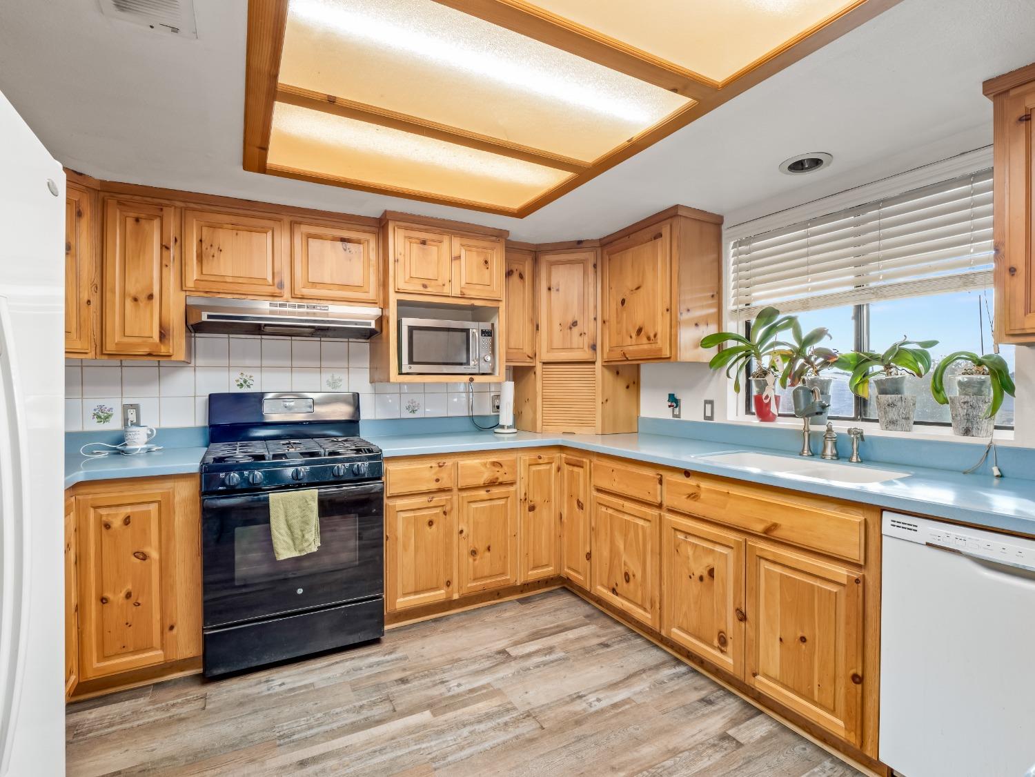20568 Olympia Road Madera, CA 93638 - Photo 15 of 52 Gallery Image 15