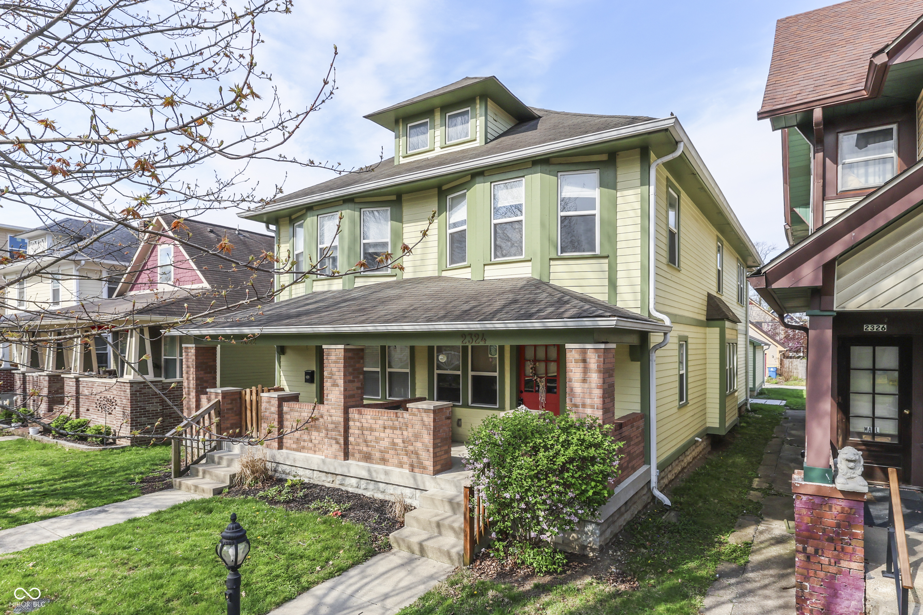 2324 North Alabama Street Indianapolis, IN 46205 - Photo 4 of 47