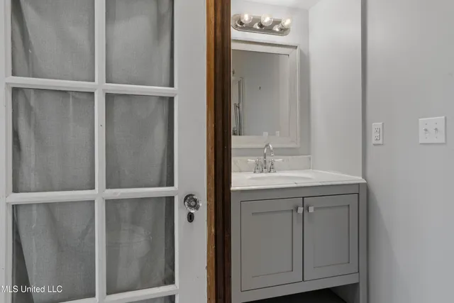 $859,000 | 1012 Beach Boulevard, Biloxi, MS 39530