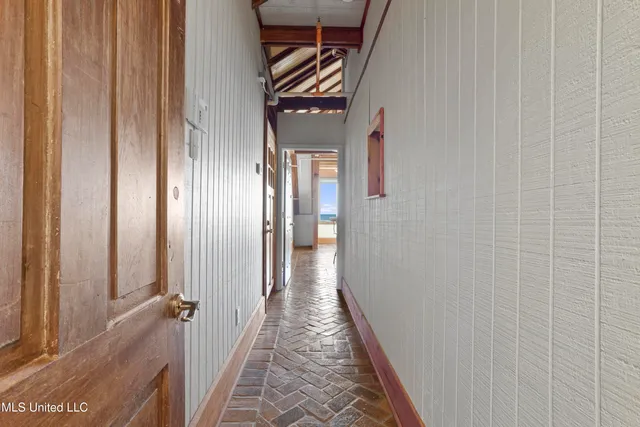 $859,000 | 1012 Beach Boulevard, Biloxi, MS 39530