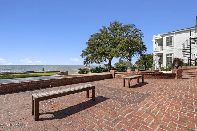 $859,000 | 1012 Beach Boulevard, Biloxi, MS 39530