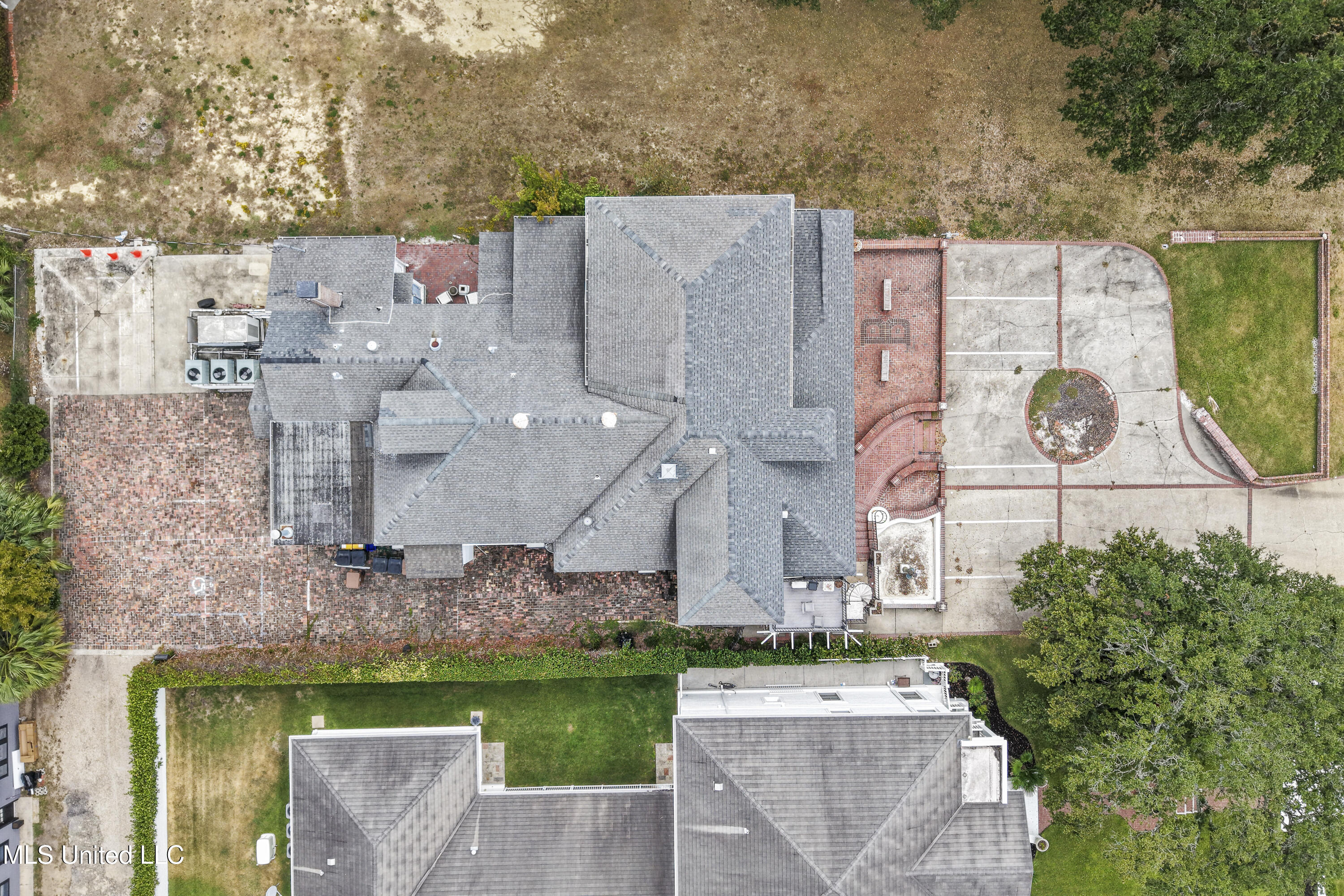 1012 Beach Boulevard Biloxi, MS 39530 - Photo 45 of 45 Copy of 0047