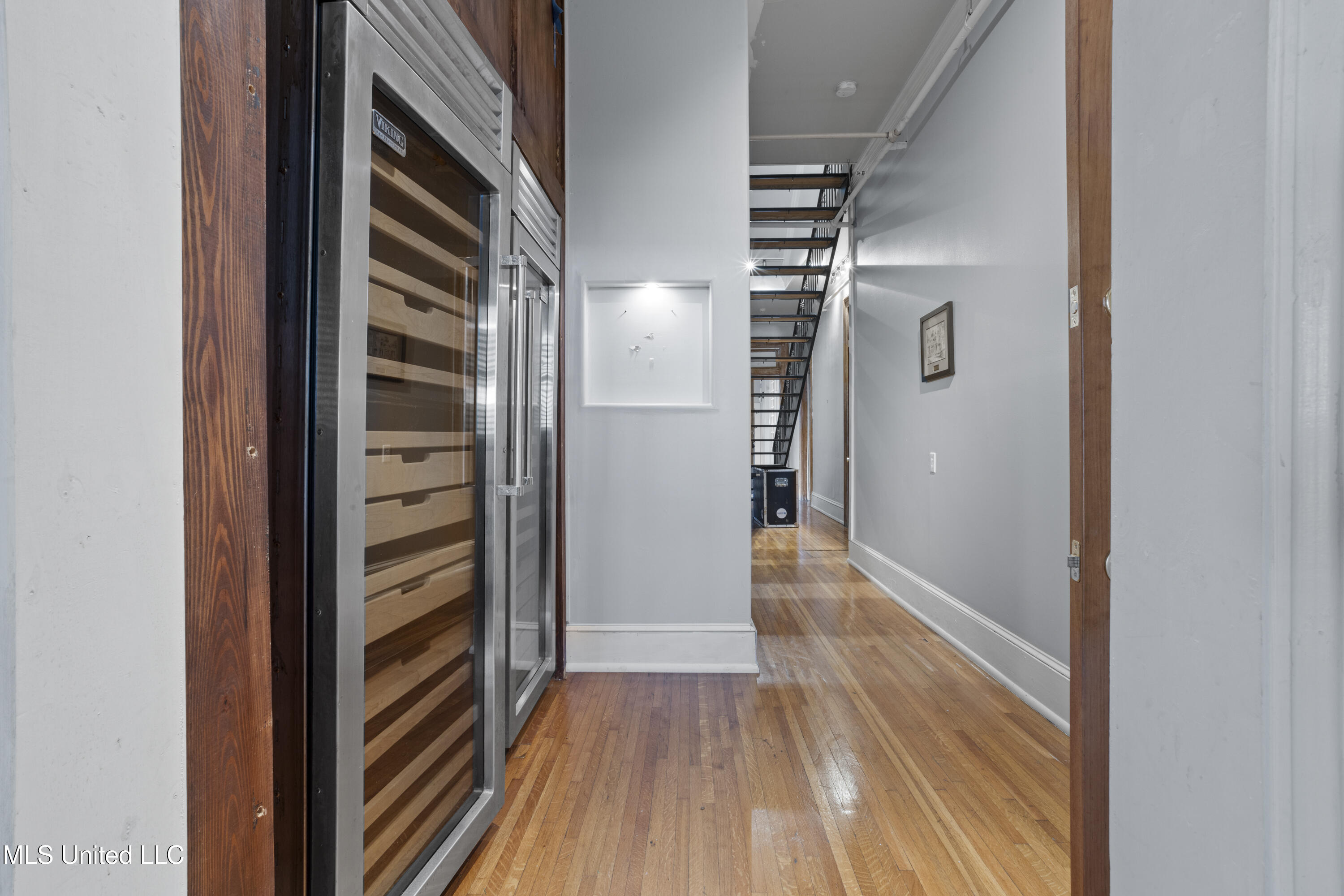 1012 Beach Boulevard Biloxi, MS 39530 - Photo 9 of 45 0010