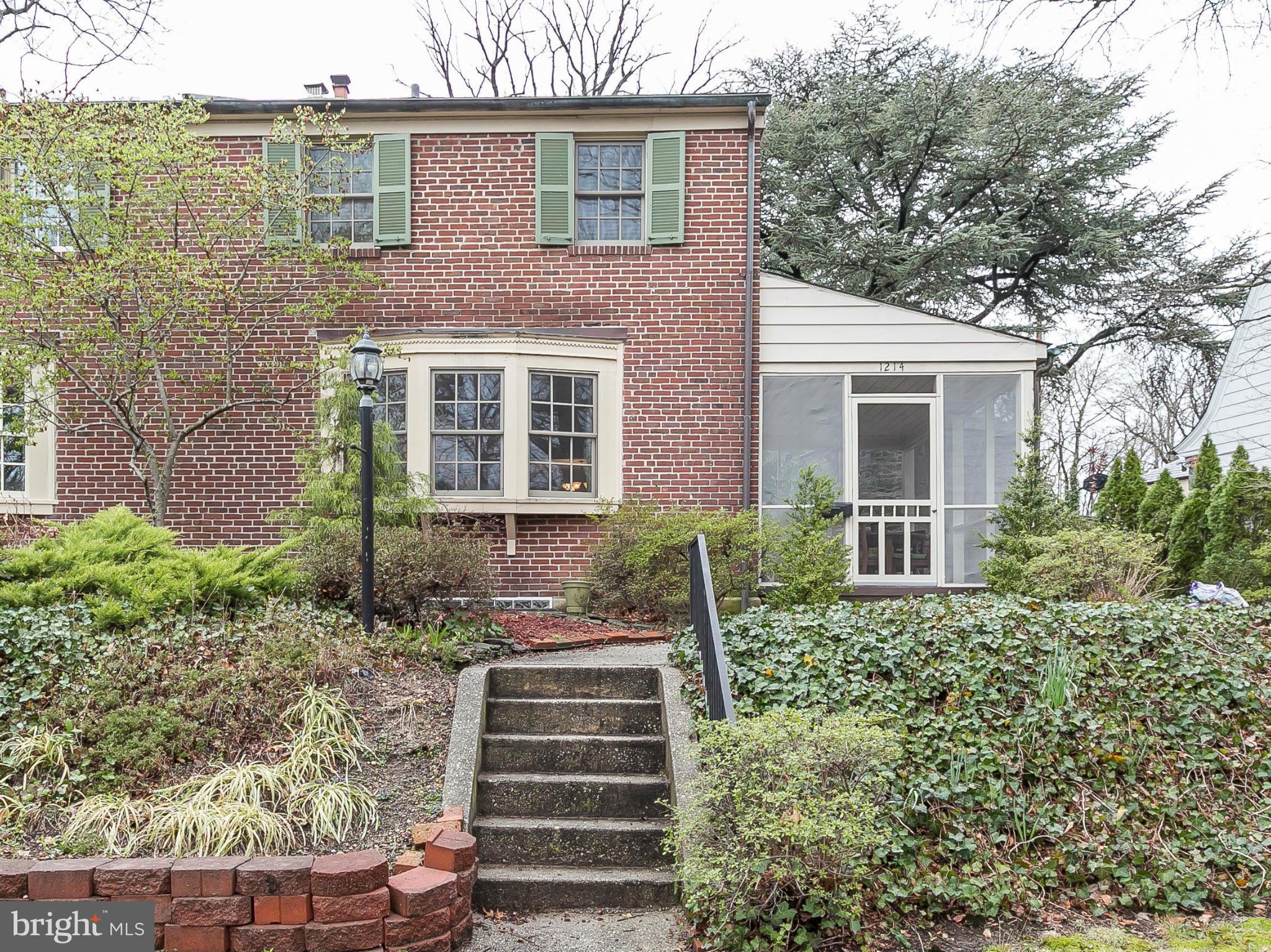 1214 Roundhill Road Baltimore, MD 21218 - Photo 1 of 30 Exterior (Front)