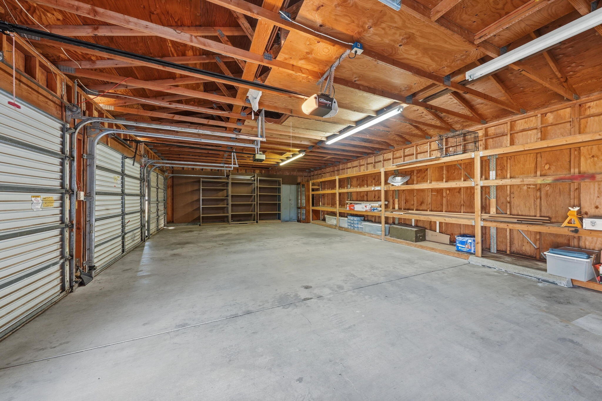 22189 Old Alturas Road Redding, CA 96003 - Photo 33 of 70 a view of an empty room with washing machine