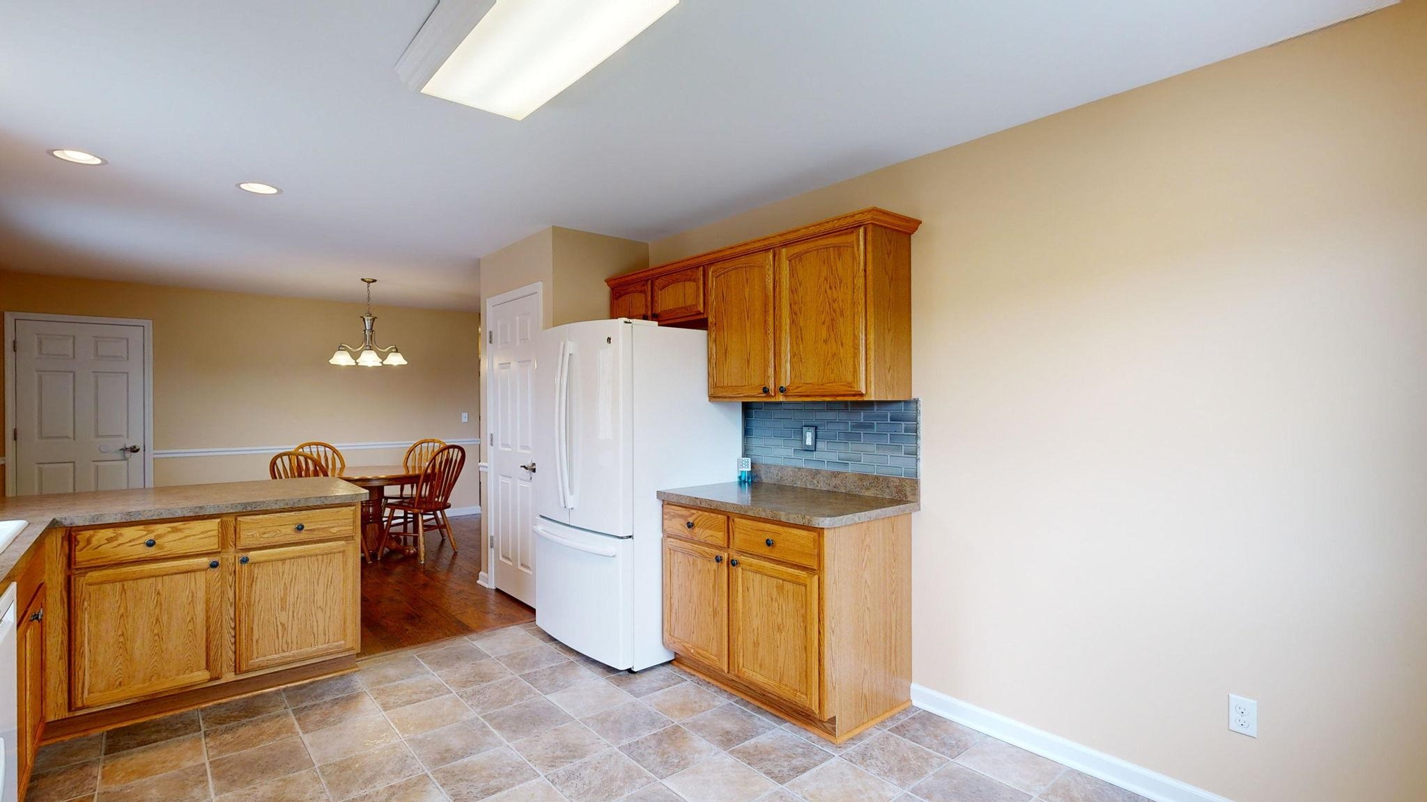 11450 Windmill Pointe Clio, MI 48420 - Photo 15 of 43 50156902-5dfb8f15-35dd-4021-980a-f53ebd9dfc75.JPG