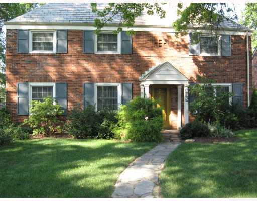 535 Westover Road Mt. Lebanon, PA 15228 - Photo 1 of 13 Exterior Front.