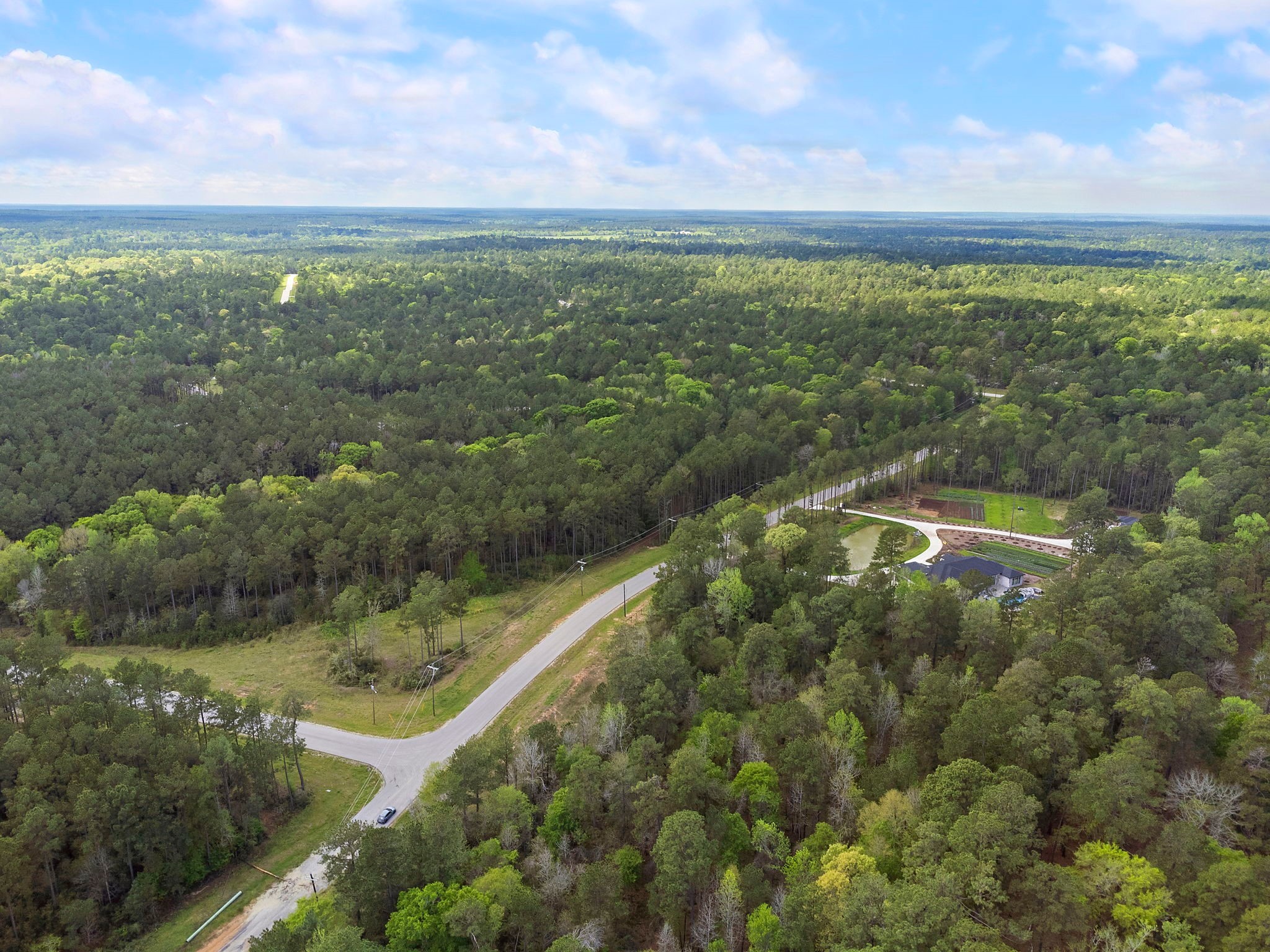 14-15a PROSPERITY Court Huntsville, TX 77340 - Photo 15 of 27 a view of a city