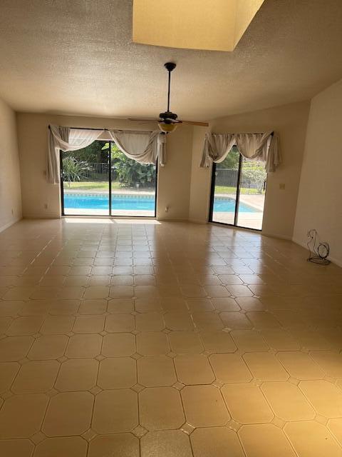 19929 Latona Place Boca Raton, FL 33434 - Photo 33 of 37 IMG_4007