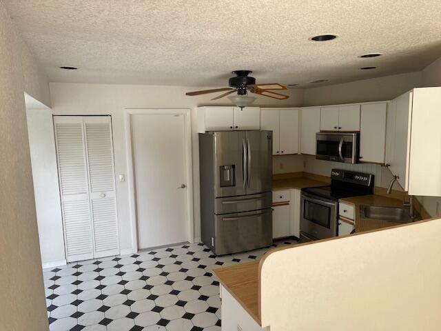 19929 Latona Place Boca Raton, FL 33434 - Photo 5 of 37 IMG_3986