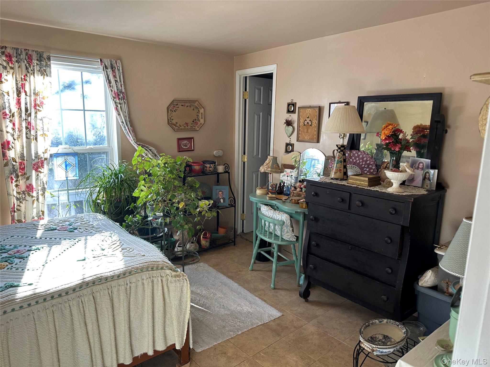 1661 Old Country Road, Unit 275 Riverhead, NY 11901 - Photo 9 of 13