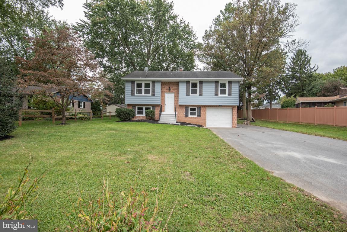 314 East Oregon Road Lititz, PA 17543 - Photo 3 of 34