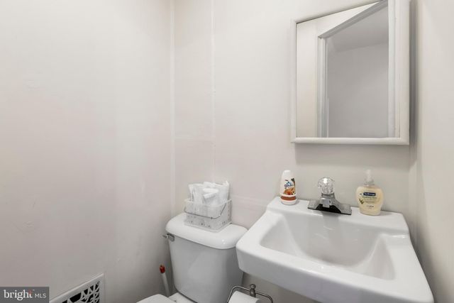 $180,000 | 5328 Osage Avenue, Philadelphia, PA 19143