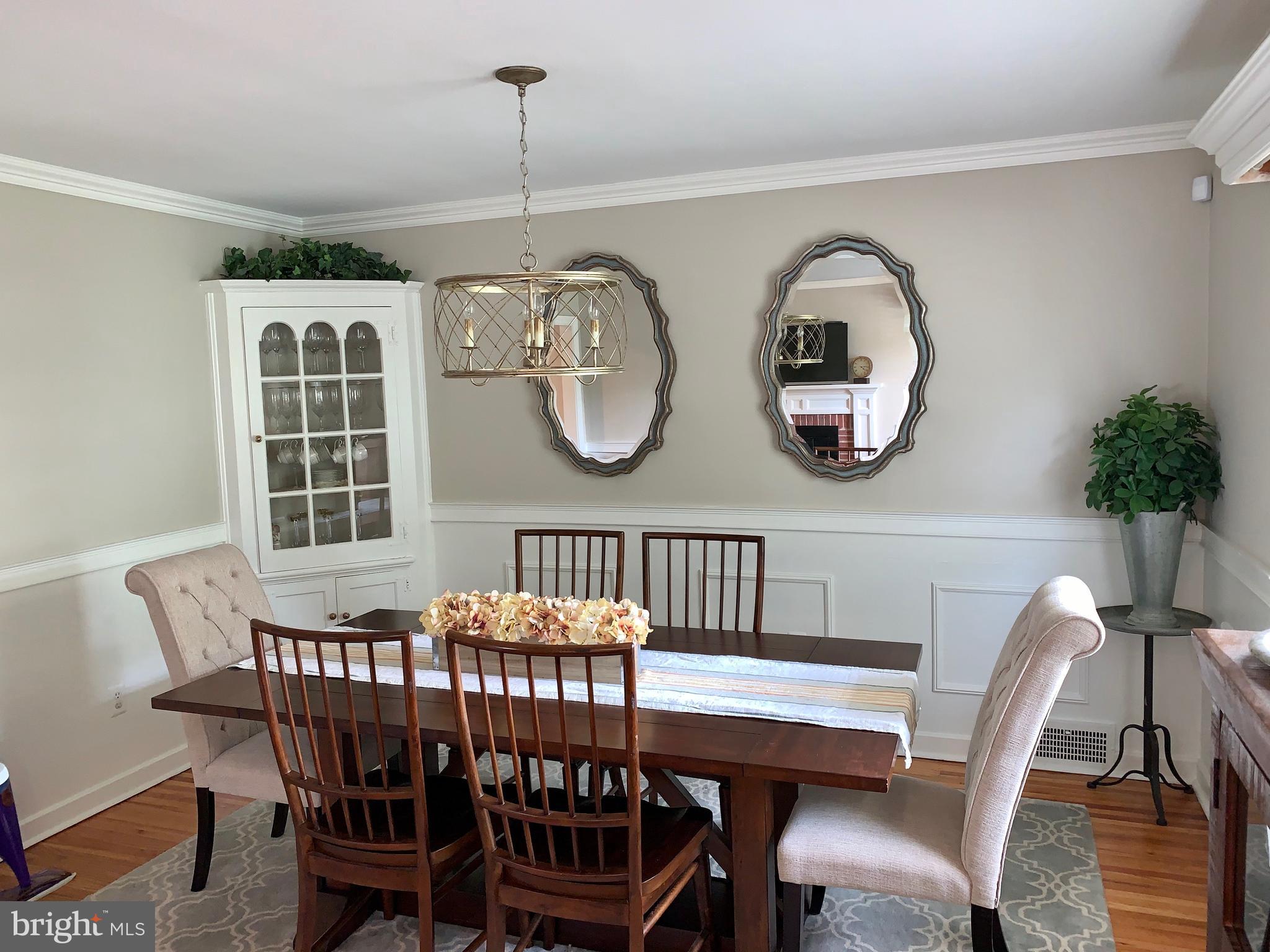 136 Garden Road Oreland, PA 19075 - Photo 12 of 31 Dining Room