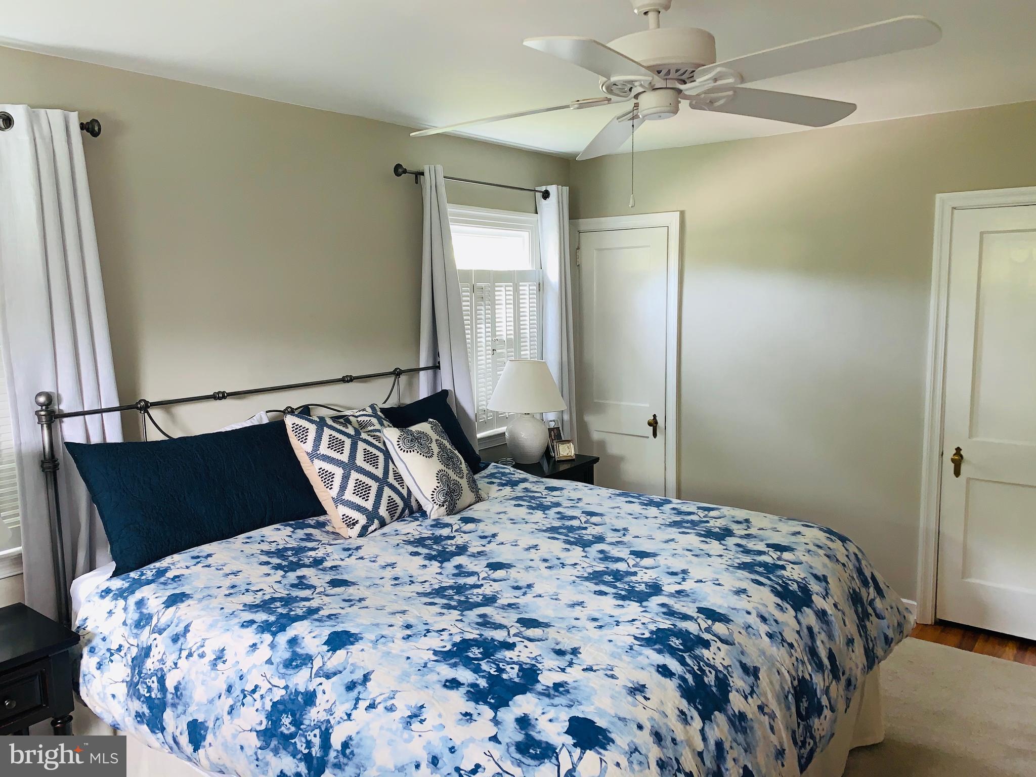136 Garden Road Oreland, PA 19075 - Photo 19 of 31 Master Bedroom