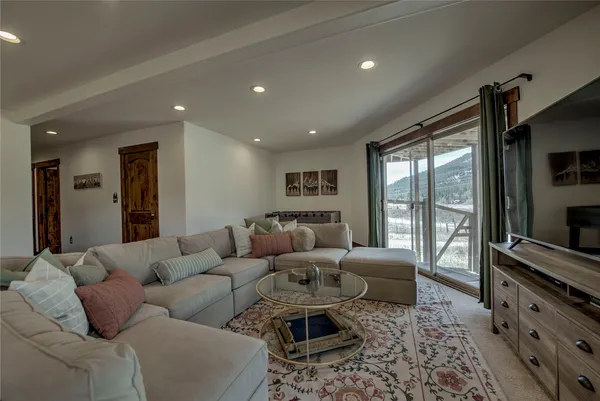 $1,199,000 | 2080 County Road 4, Alma, CO 80420
