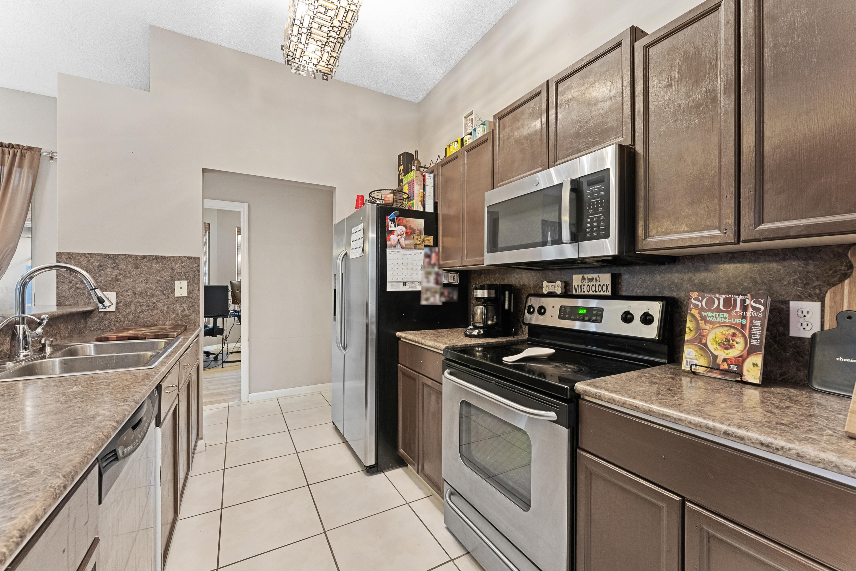 1134 Aviary Road Wellington, FL 33414 - Photo 13 of 31 IMG_7345