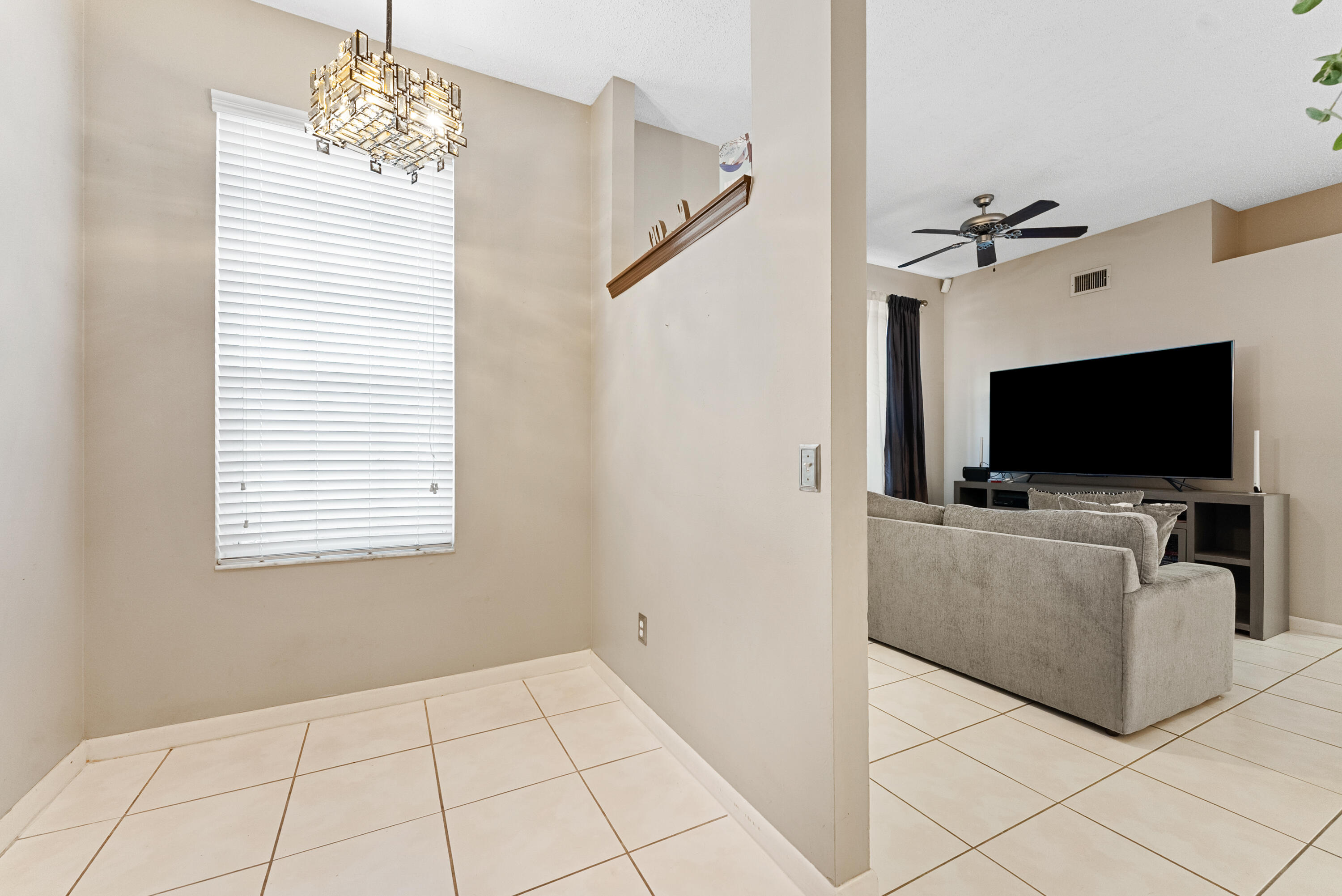 1134 Aviary Road Wellington, FL 33414 - Photo 14 of 31 IMG_7346