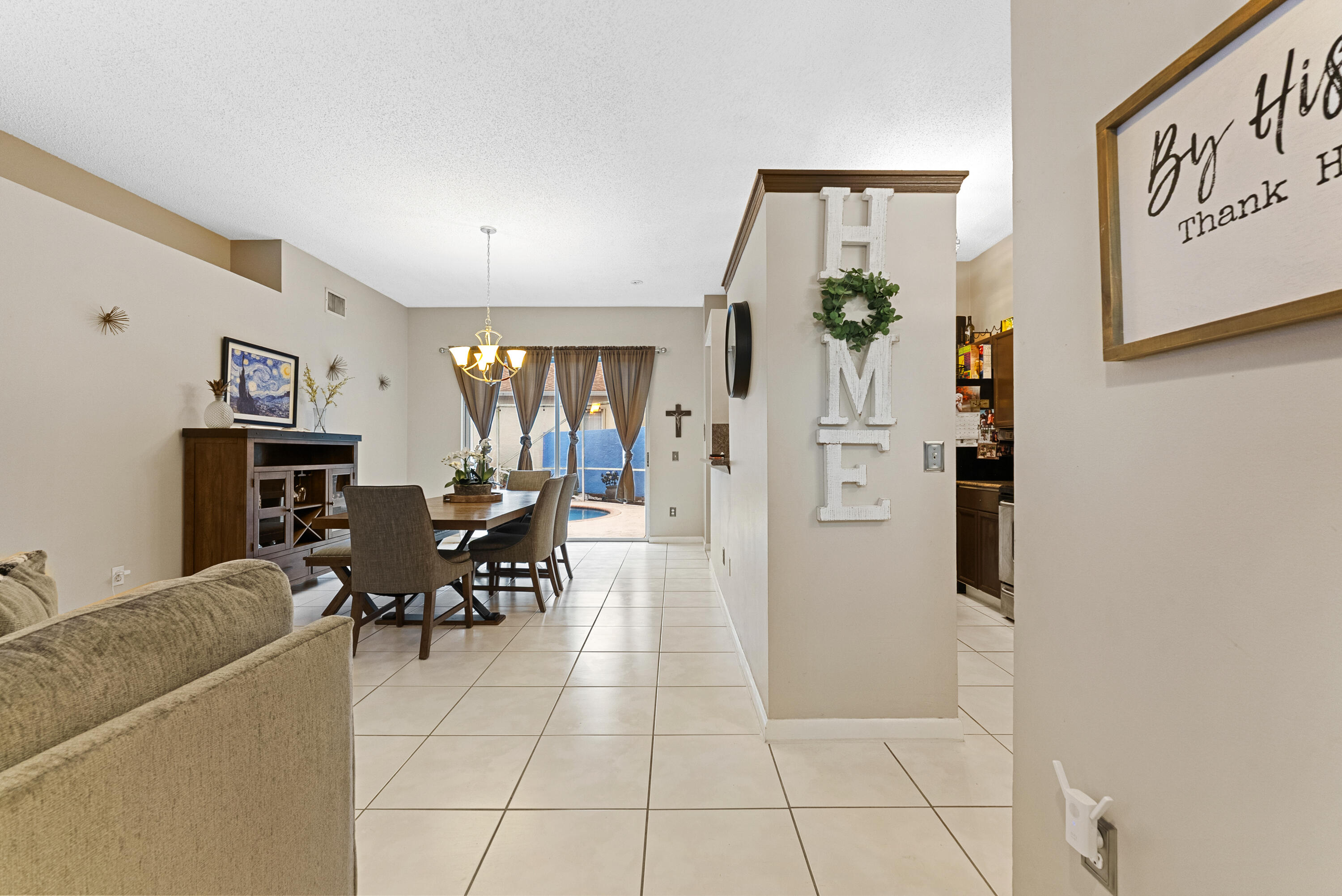 1134 Aviary Road Wellington, FL 33414 - Photo 4 of 31 IMG_7336