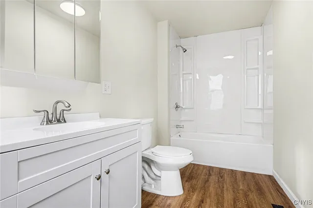 $1,700 | 302 Kellogg Street, Unit 1, Syracuse, NY 13204