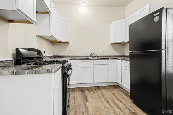 $1,700 | 302 Kellogg Street, Unit 1, Syracuse, NY 13204